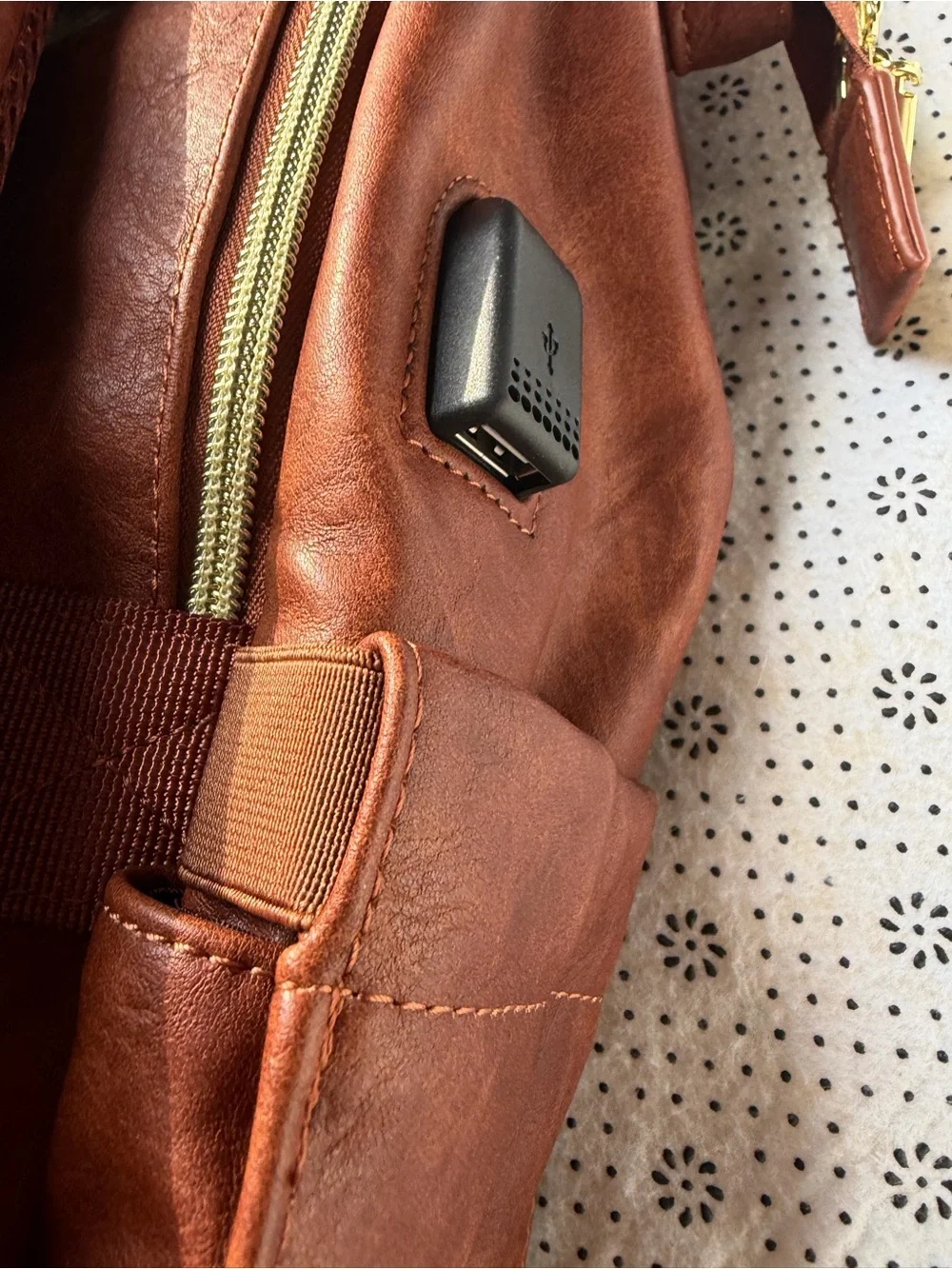 NWT LOVEVOOK brown Vegan Leather 15.6” Laptop Backpack - USB Port & Gold Zippers
